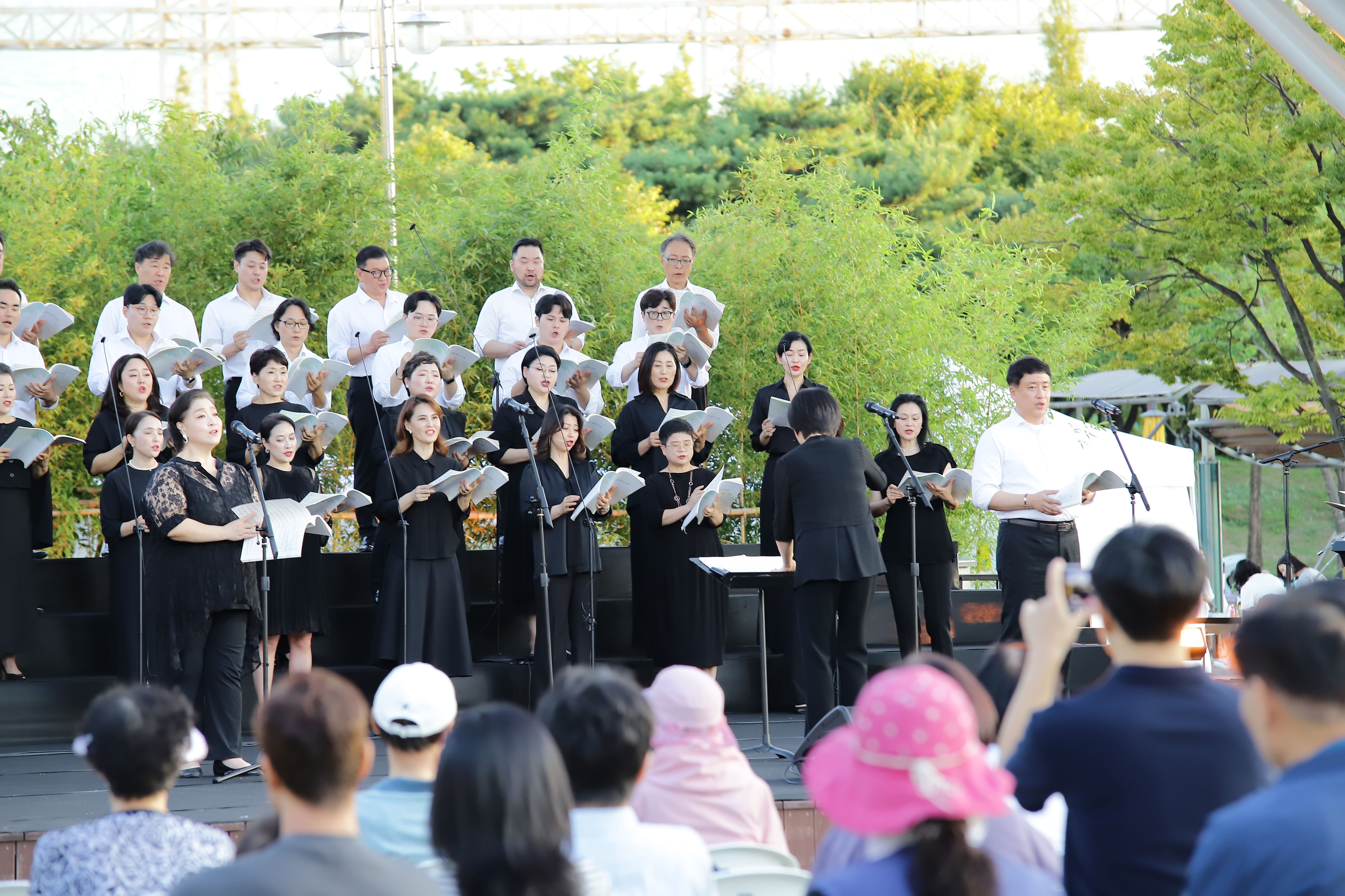 부천시립합창단 야외콘서트 '가을밤, 빛나는 인생' (10).jpg